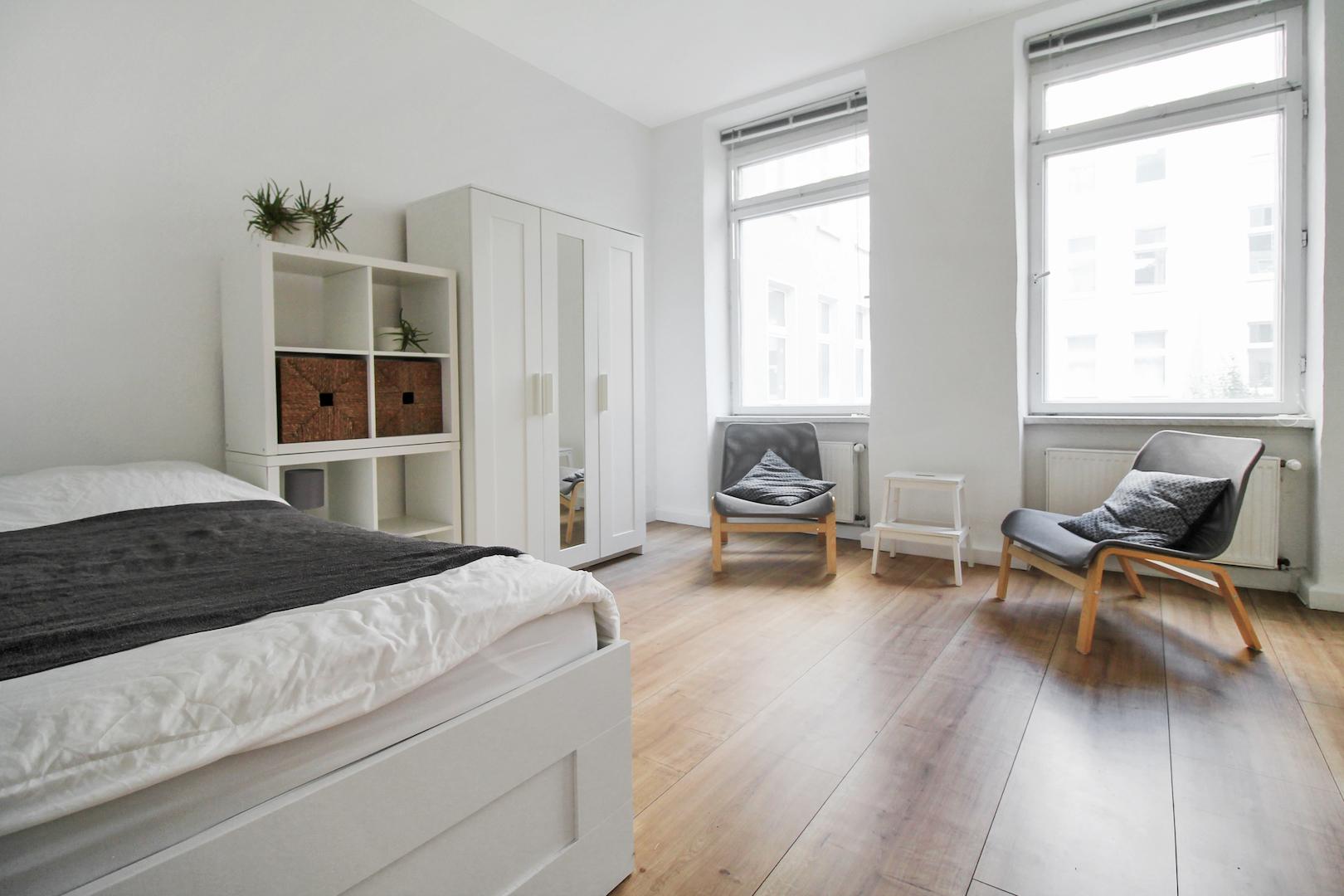 1-bedroom Apartment — photo 1