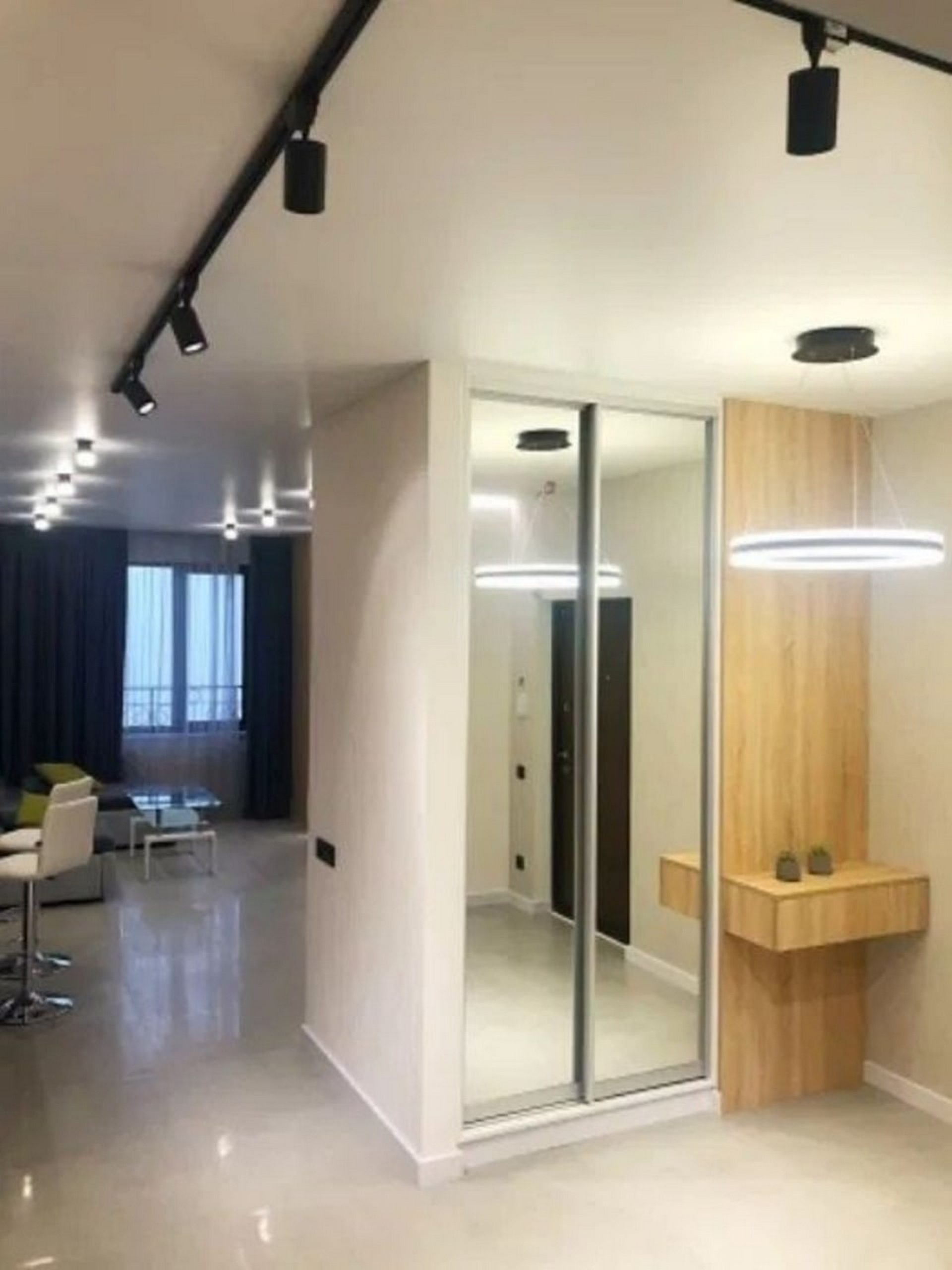 1-bedroom Apartment — photo 1