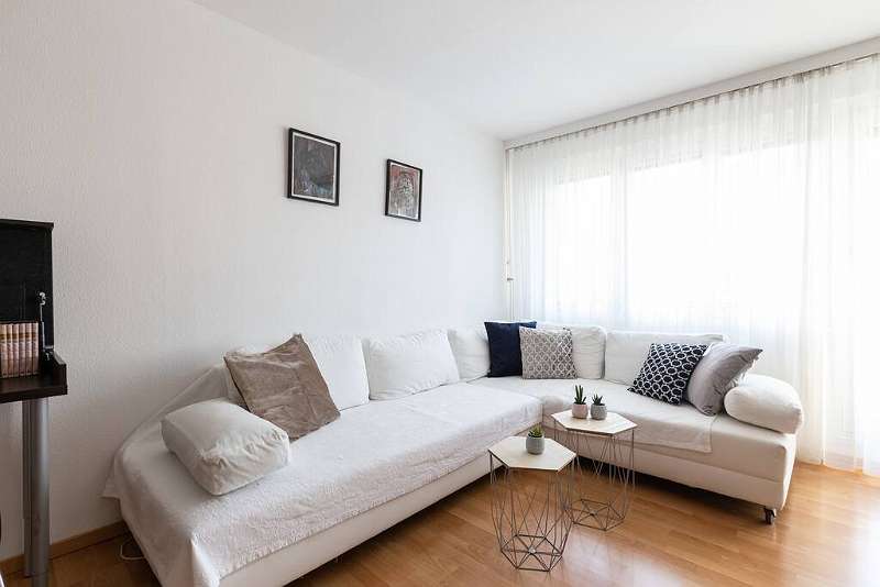 2-bedroom Apartment — photo 1