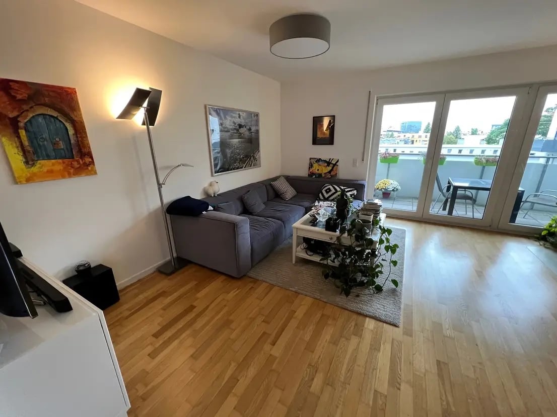 Refined & Comfortable Living — photo 1