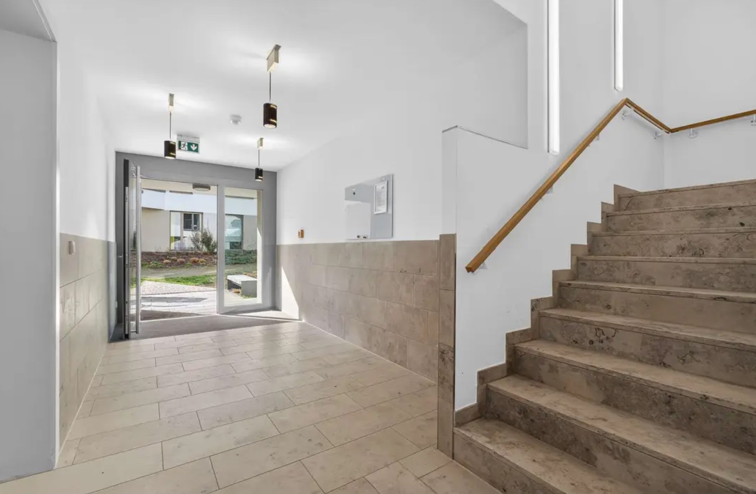 Beautifully Presented Home for Comfortable Living — photo 1