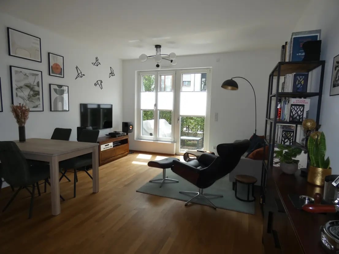 Charming Modern Apartment — photo 1