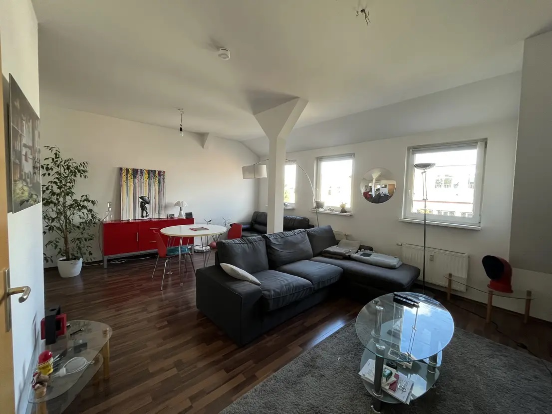Modern Apartment in a Great Location — photo 1