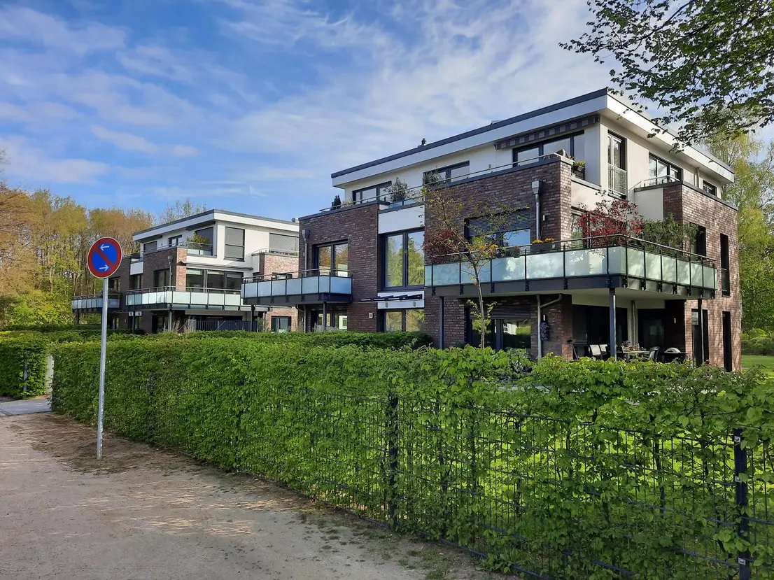 Quality Home in a Great Setting — photo 1