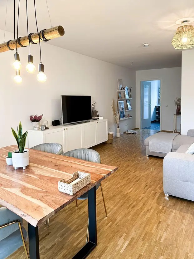 Beautiful Home in a Convenient Location — photo 1