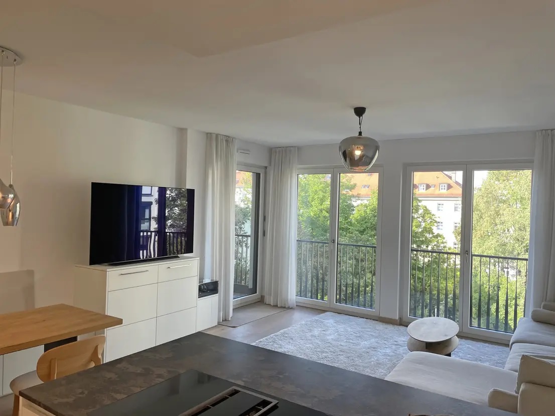 Elegant City Apartment — photo 1