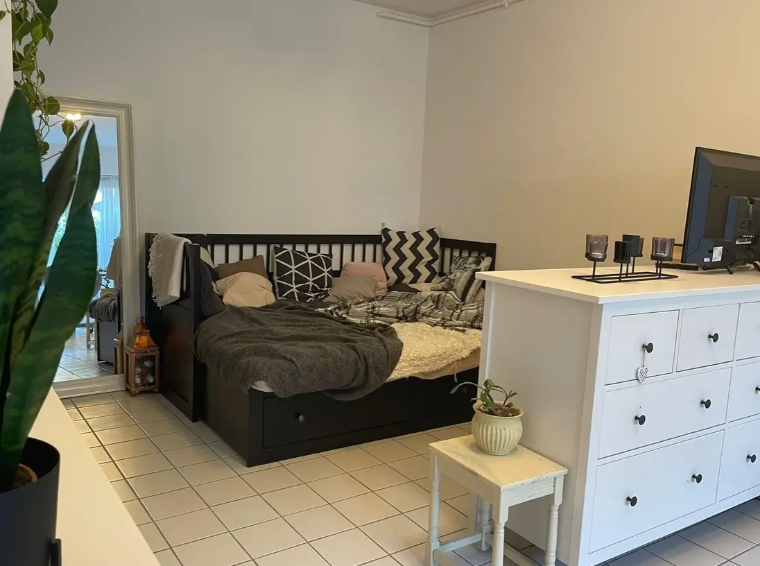 1-bedroom Apartment — photo 1